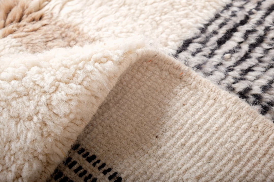 Striped Beni rug Custom Moroccan Rugs Made craftilymarrakesh.com